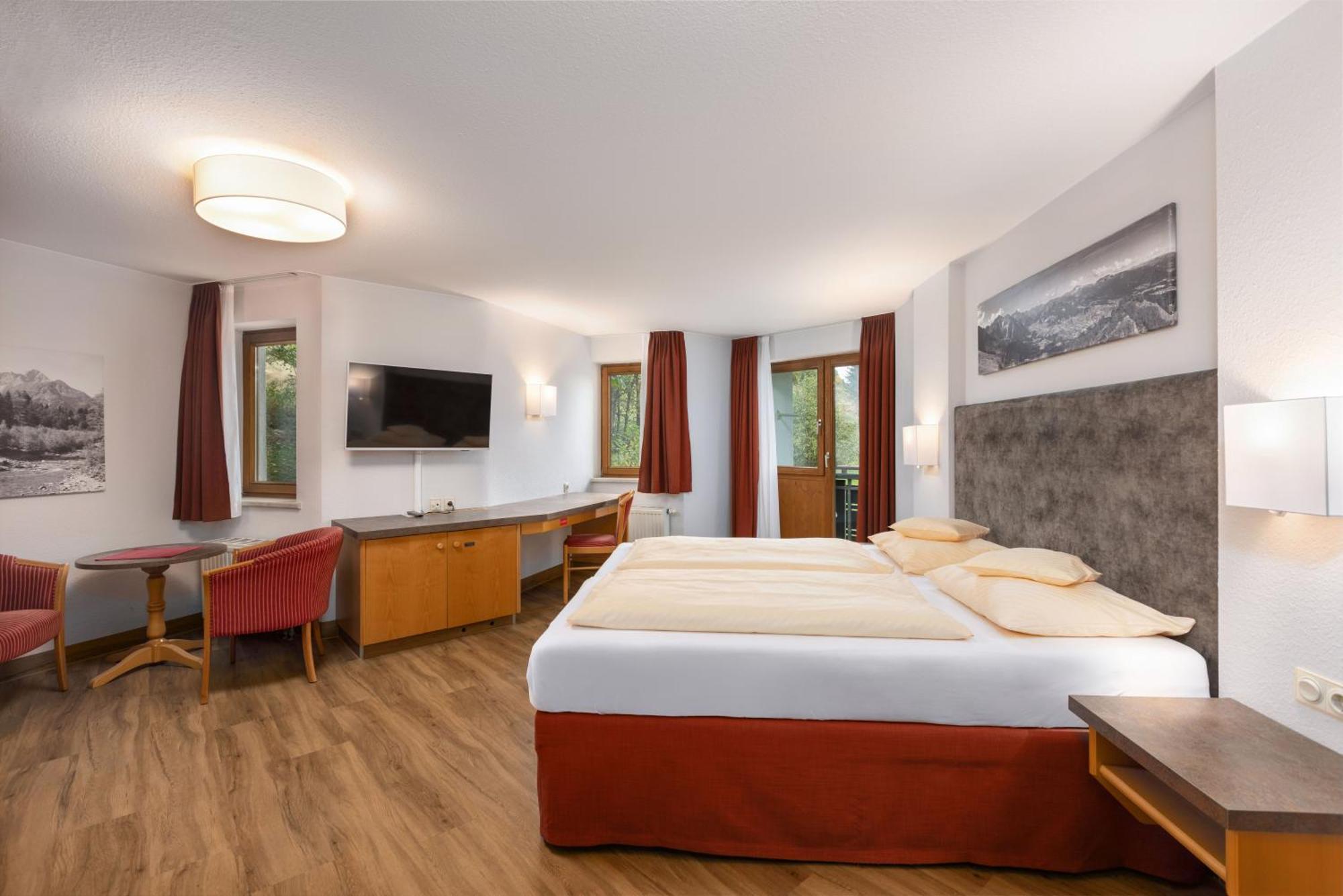 Ifa Alpenrose Hotel Kleinwalsertal Миттелберг Номер фото